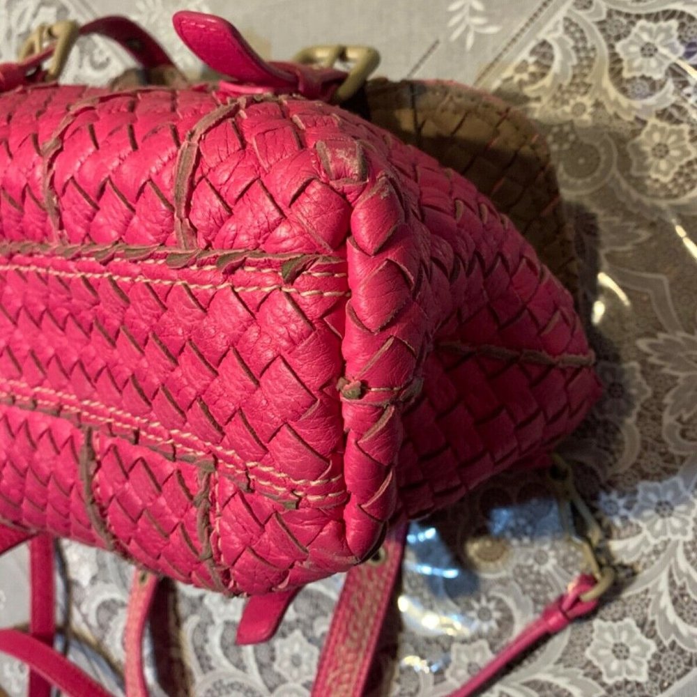BOTTEGA VENETA Intrecciato Crossbody Bag - Picture 5 of 17